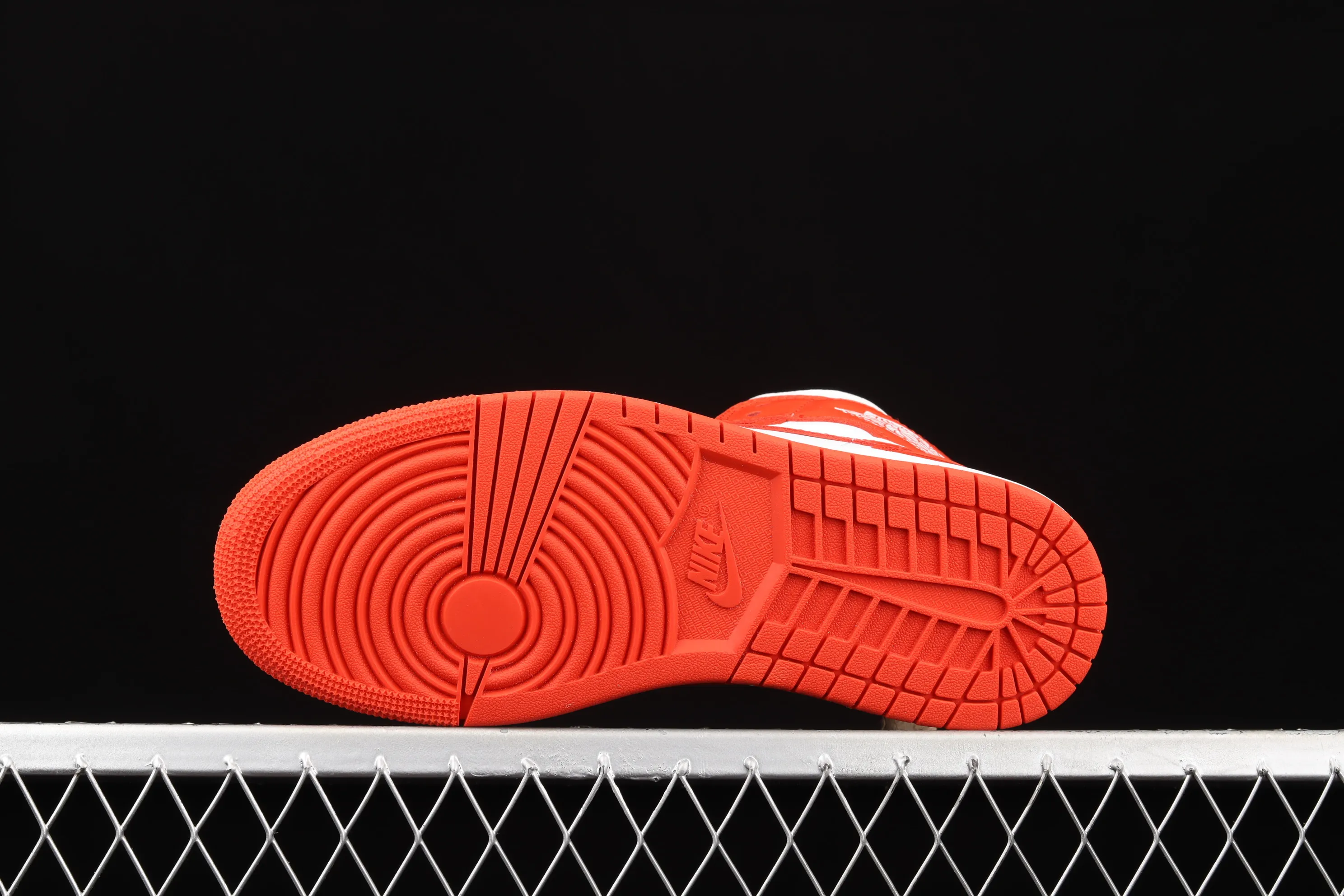 All categories Air Jordan Jordan series basketball shoes Air Jordan 1 Mid G version pure original Air Jordan 1 Mid AJ1 Joe 1 Havana red Chinese basketball shoes BQ6472-116